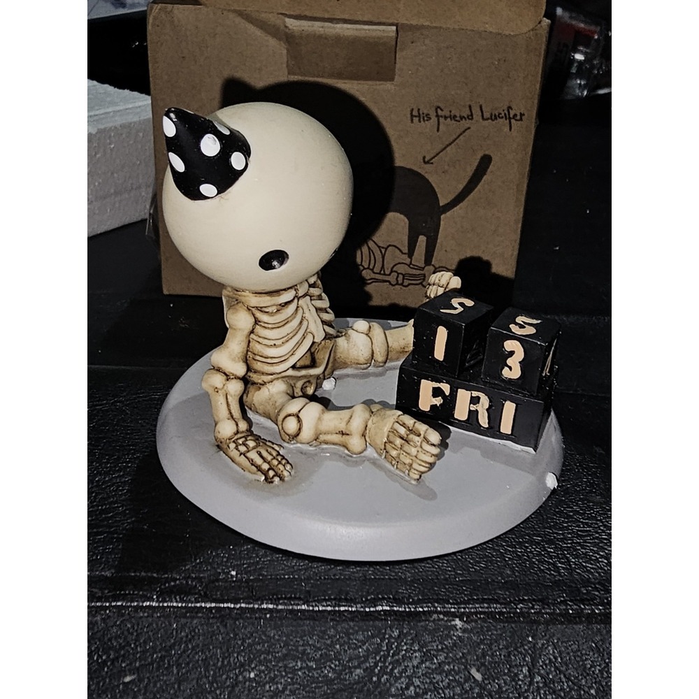 NIB Summit Lucky the Skeleton Friday 13th Birthday Figurine Halloween